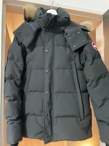 Canada Goose 다운 자켓