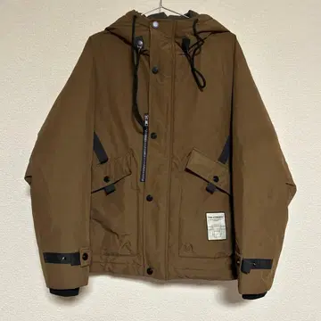 남성용 다운 자켓 브라운