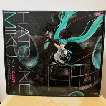 하츠네 미쿠 DX판 피규어