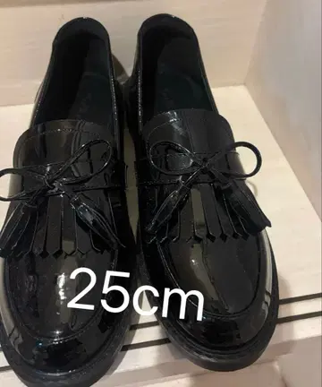 블랙 프린지 로퍼 25cm