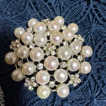 담수 펄과 크리스탈 브로치 펜던트 탑