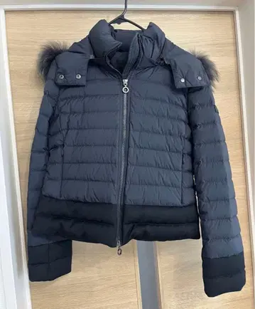 새상품급*타트라스  VARENA 다운 자켓