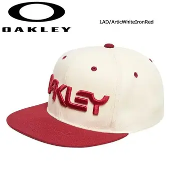 새상품 오클리 OAKLEY MARK III 플랫 캡 화이트