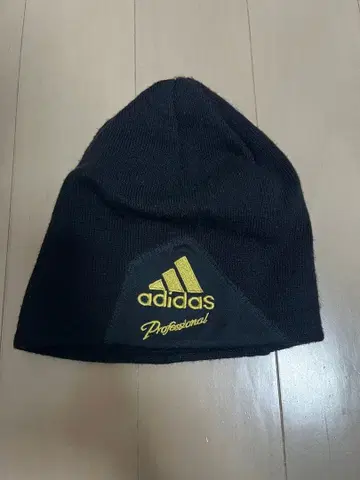adidas 블랙 니트 모자 프로페셔널
