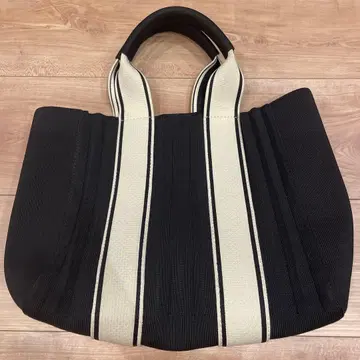 ZARA 플리츠 패브릭 토트