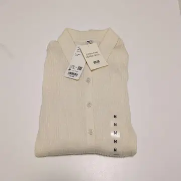 유니클로 메리노 리브 폴로 가디건 M 사이즈 화이트