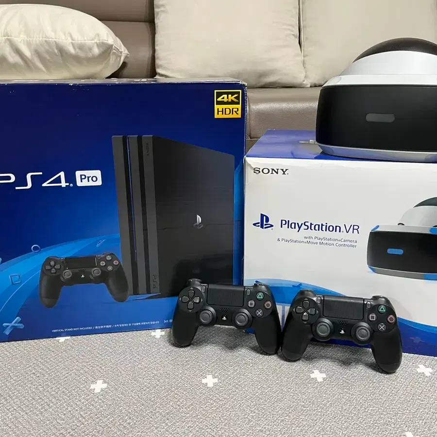 PS4 Pro 1TB + VR Set 3 Full Box