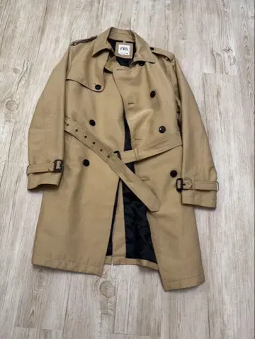 ZARA 베이지 트렌치코트 M사이즈