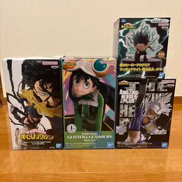 나의 히어로 아카데미아 피규어 3개. 피규어 라이트 1개 세트