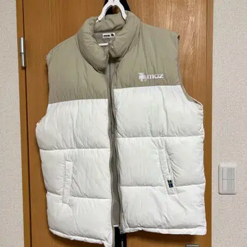 moz XL 베이지 화이트 베스트