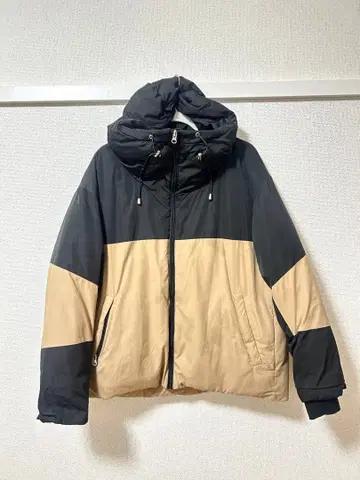 BEAMS HEART 후드 부착 다운 자켓 L 블랙/베이지