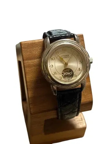 시티즌 8228-824466 SV925 자동 와인딩 오픈 하트 시스루백