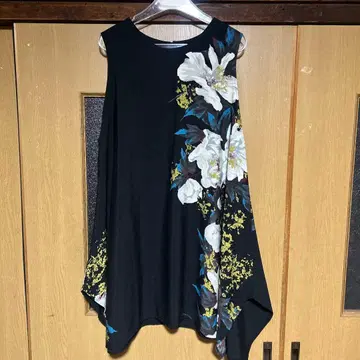 시선당 토모코레션 튜닉