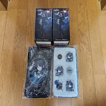 7일 15시까지 Ado 피규어 2점 펜 케이스 2점