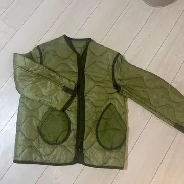 데드스탁 올리브 그린 퀼팅 자켓