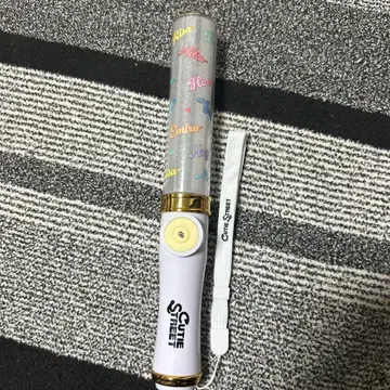 CUTIESTREET 큐스토 응원봉 ver.2