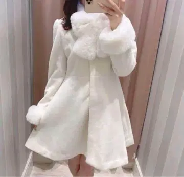 evelyn 비쥬 코트 2022