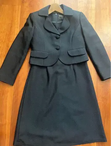 에스쁘아 수험복 새상품급 다크 네이비 11호