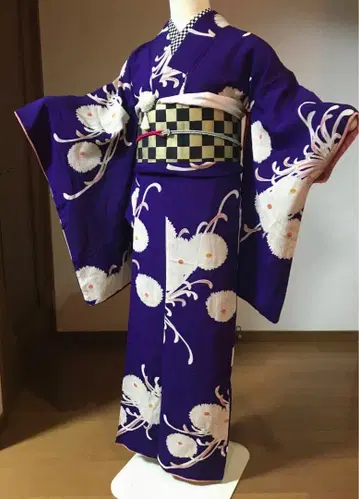 앤티크 기모노 순수 실크 보라색 국화 대정 로망