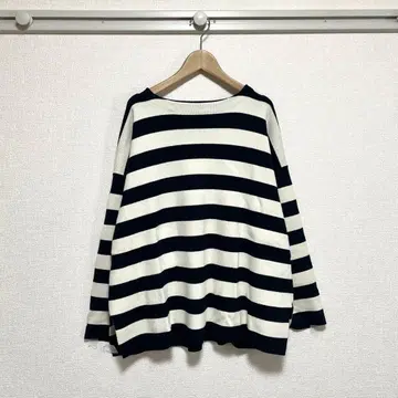 [ 새상품급 ] LOWRYS FARM(로리즈팜) 보더 루즈핏 니트