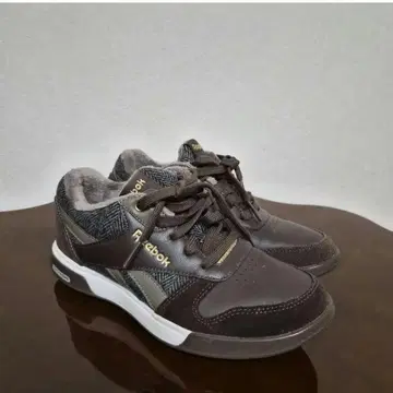 새상품급 Reebok EASYTONE 워킹 이지톤 속기모 브라운