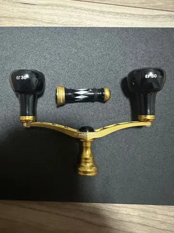 리브레 x 스퀴드매니아 MAD CROW 윙 100 다이와용