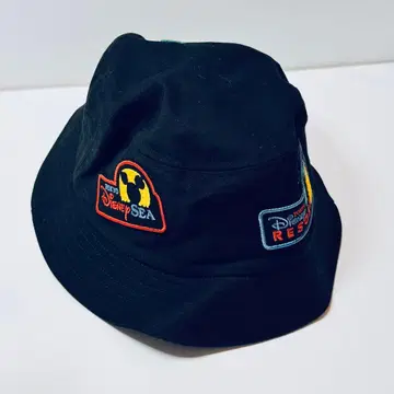 도쿄 디즈니 리조트 버킷햇 블랙 로고 와펜