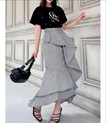 RESEXXY 리젝시 캐스케이드 머메이드 스커트