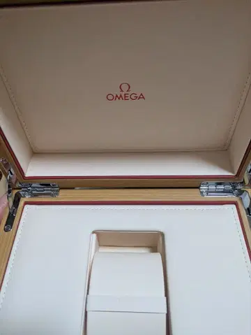 OMEGA 우드제 박스