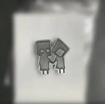 리틀 나이트메어 3 핀 배지