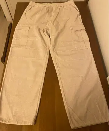 18East 코듀로이 팬츠