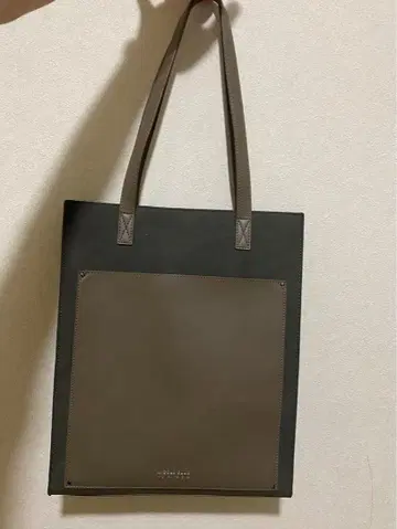 니콜 클럽 포맨 스웨이드조 세로형 토트백