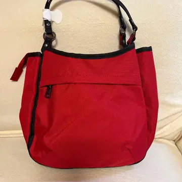 Y'SACCS 레드 토트백