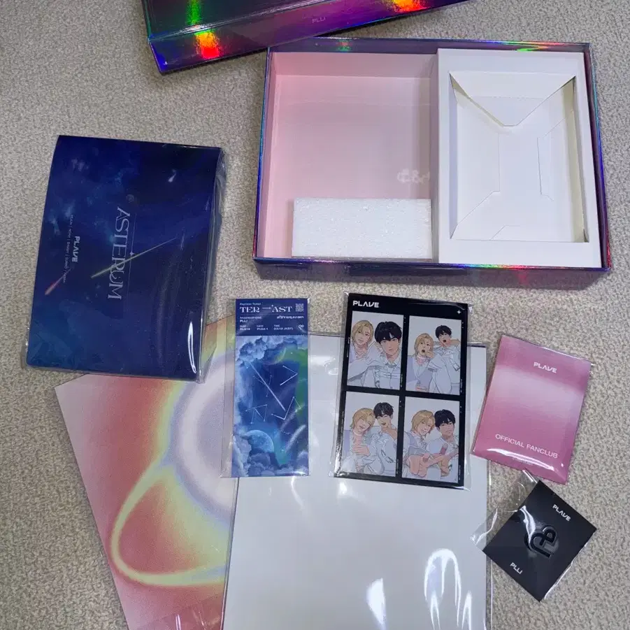 PLAVE | 플레이브 PLAVE PLLI 2nd Gen Membership Kit Box Keycap