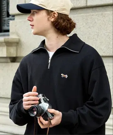 PENNEY / THE FOX 로고 와펜 하프 지퍼 루즈 맨투맨