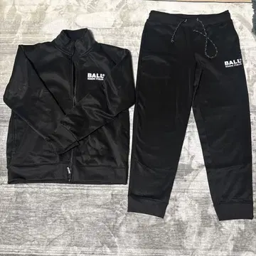 BAL RIMINI ITALIA 블랙 자켓과 팬츠 셋업