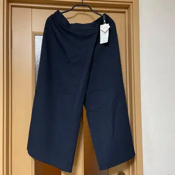 새상품 일본제 네이비 가우초 팬츠 L 사이즈