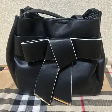 RANDA 리본 토트백 블랙