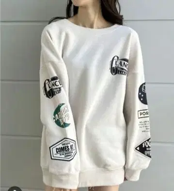 아이보리 트레이닝복 속기모 맨투맨