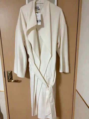 ZARA 벨트 울 가운 코트