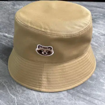 너구리 스튜디오 버킷햇 베이지 자수