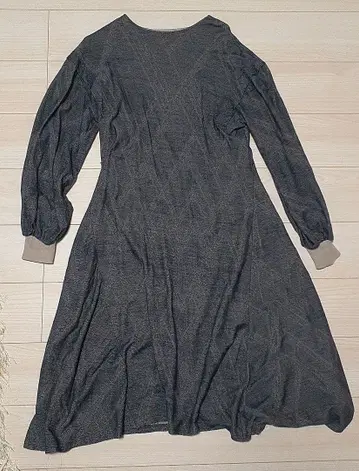 surya 벌룬 슬리브 긴팔 원피스