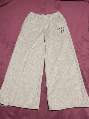 GAP 30주년 기념일 스웨트 팬츠