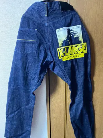XLARGE 고릴라 프린트 다크 데님 팬츠 32인치