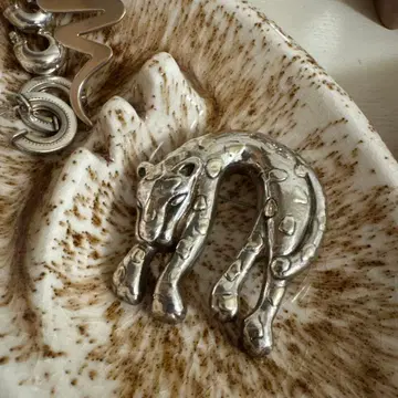 Silver925 레오파드 브로치