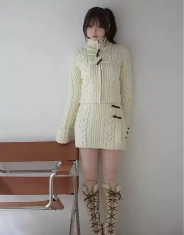 andmary Kelly toggle knit set up