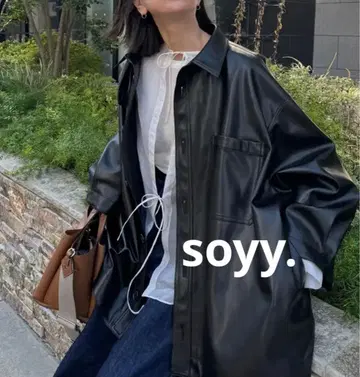 soyy. 블랙 가죽 자켓