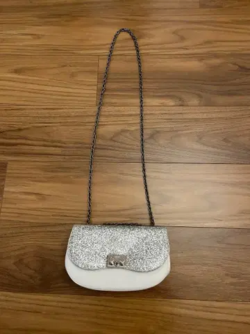 와코 긴자 RODO 이탈리아제 화이트 실버 글리터 백