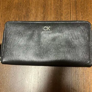 CK 블랙 가죽 장지갑