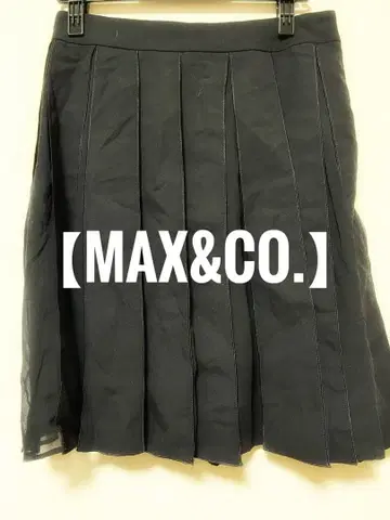 [ MAX&CO. ] 블랙 플리츠 스커트 무릎 기장